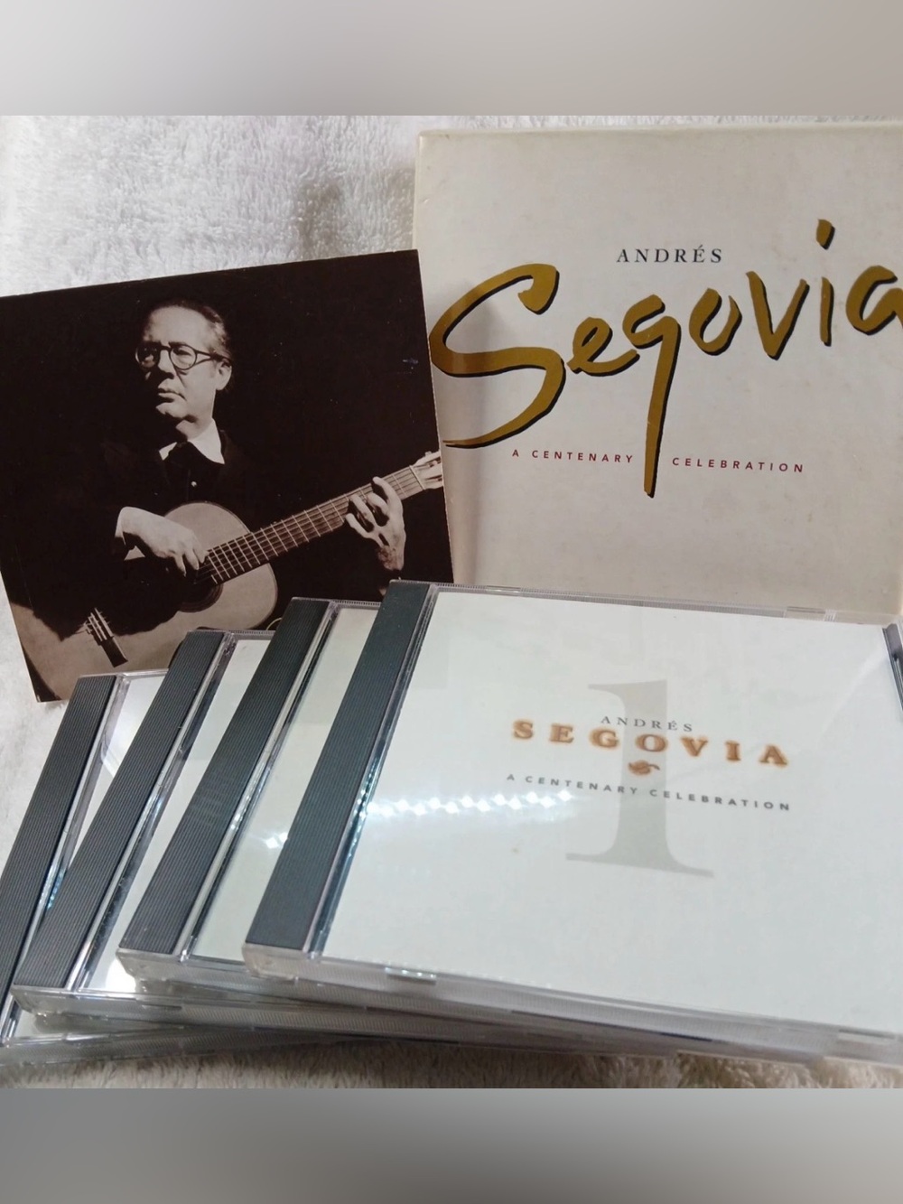 Andres Segovia A Centenary Celebration 4-CD Box Set + Booklet